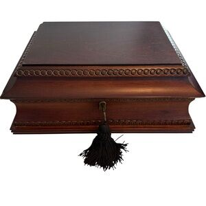 Vintage Neoclassical Empire style mohogany valet box jewelry box